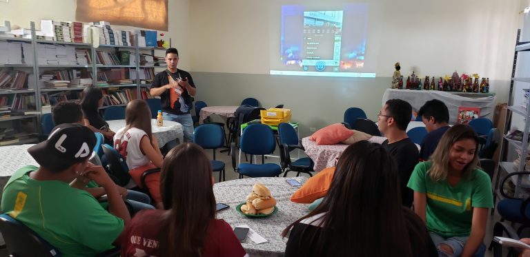 Estudantes De Escola Estadual Aprendem Como Fazer Boas Fotos De