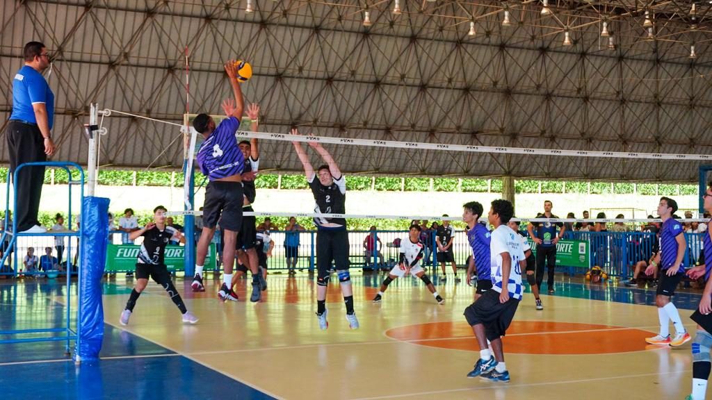 Etapa de vôlei dos Jogos da Juventude começa com 42 jogos nesta terça -  Esportes - Campo Grande News