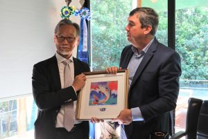 Embaixador do Japao Foto Saul Schramm 3 Riedel recebe cônsul do Japão para estreitar os laços culturais e promover integração