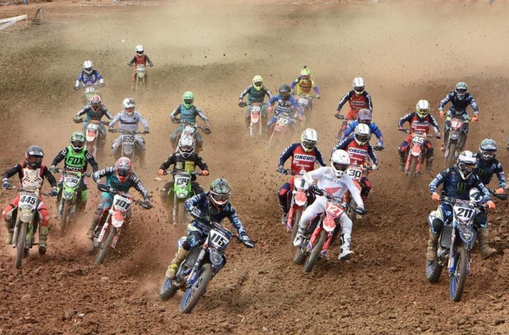 MUITA ADRENALINA E ESPORTE RADICAL COM A CORRIDA DE MOTOCROSS 2023 