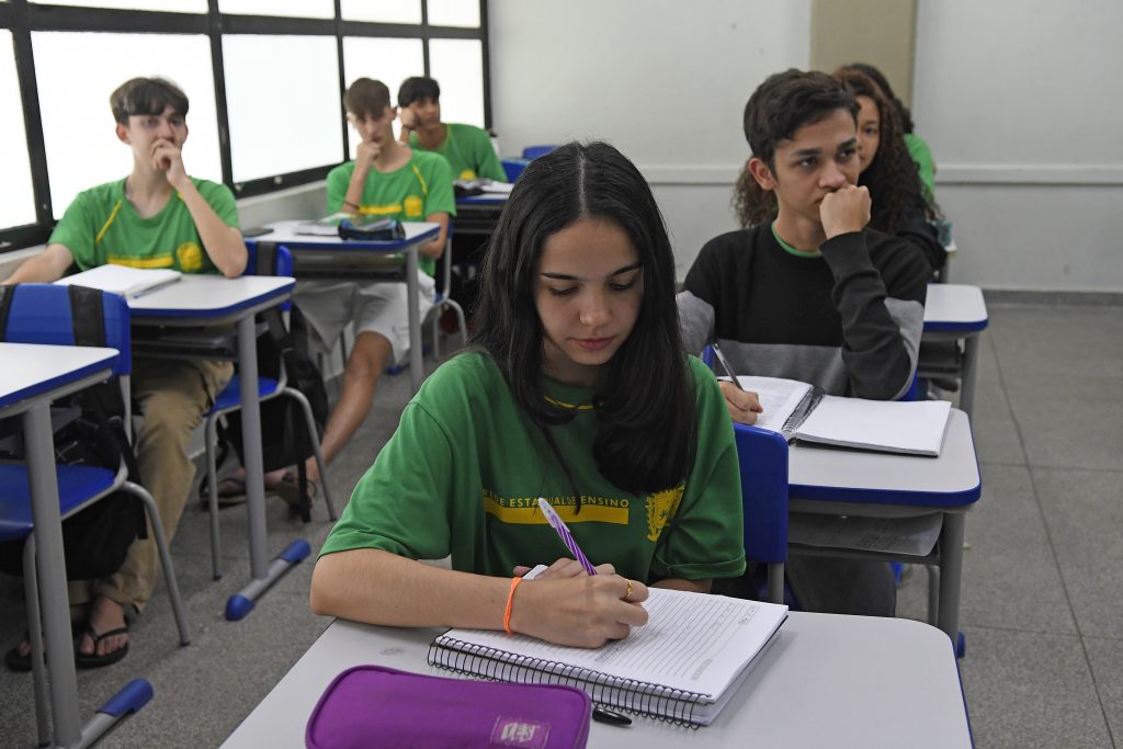 Escola Estadual Lucia Martins Coelho Matricula 2024 Foto Bruno Rezende 11