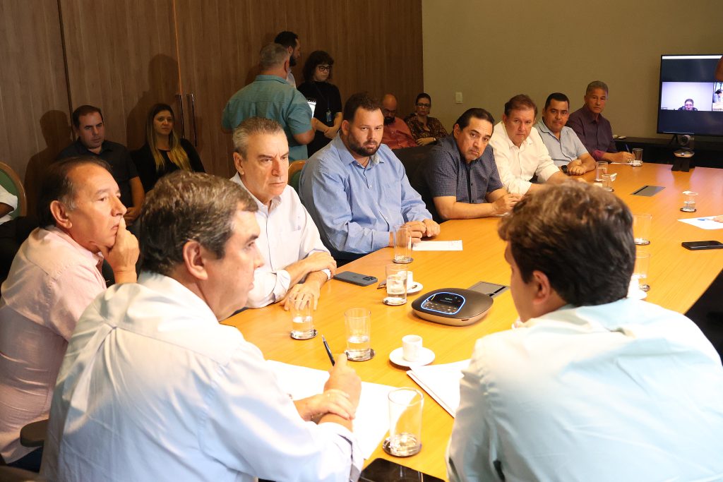 IMG 2408 Lei do Pantanal: governo de MS se reúne com prefeitos pantaneiros e produtores