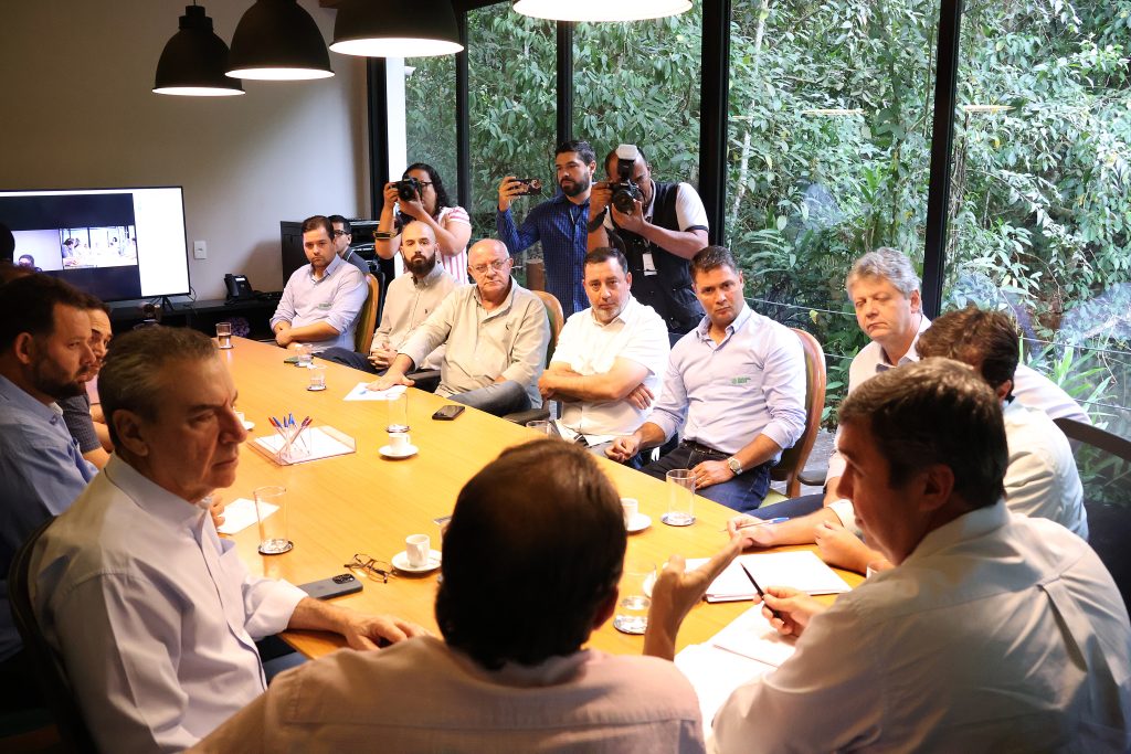 IMG 2418 Lei do Pantanal: governo de MS se reúne com prefeitos pantaneiros e produtores