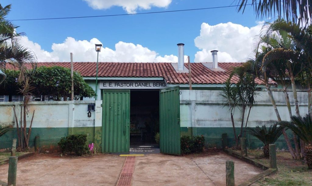 Com investimento de R$ 6,6 milhões, Governo vai reformar unidades escolares de Dourados e Miranda