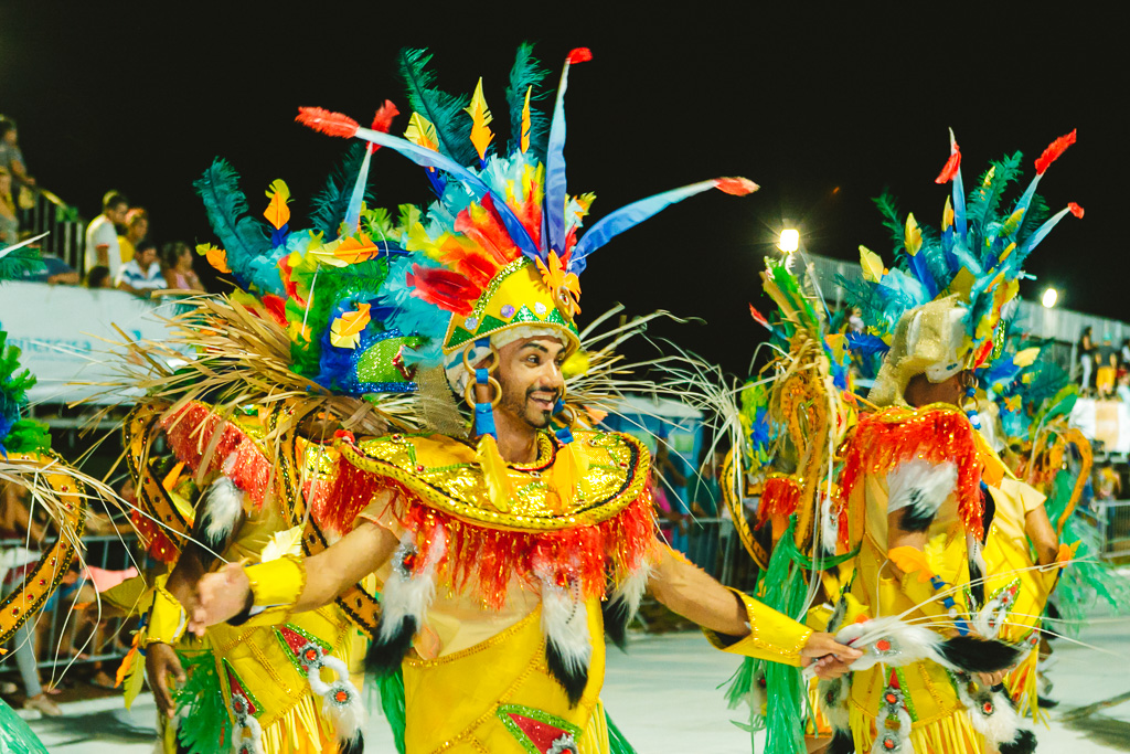 >Desfile das Escolas de Samba fortalece a tradição do carnaval de Campo Grande (Foto: Ricardo Gomes/FCMS)