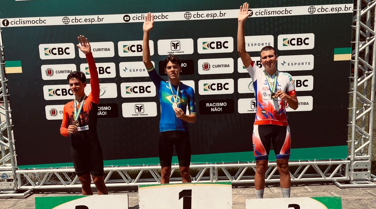 Beneficiário do Bolsa Atleta garante pódio no Campeonato Brasileiro de  Ciclismo