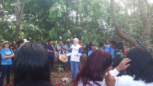 Projeto com estudantes de escola indígena faz restauração de vegetação em Dourados