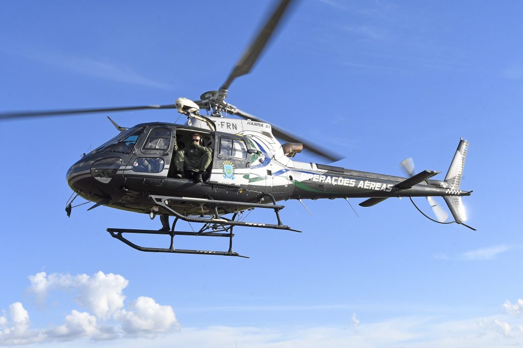 Helicóptero de MS parte para socorrer as vítimas das enchentes no Rio Grande do Sul