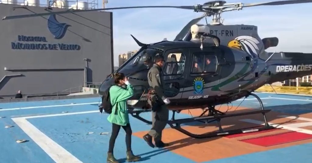 Helicóptero de MS ajuda no resgate de crianças e transporte de gestante no RS