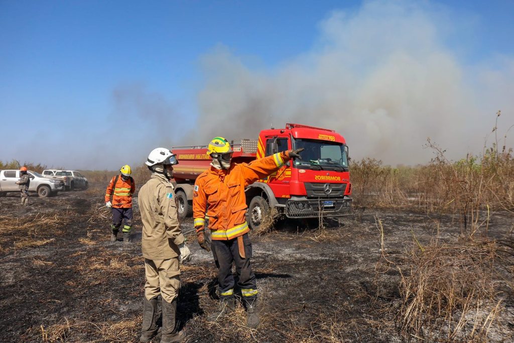 Esforço coletivo: Governo de MS e Força Nacional trabalham em conjunto para combater focos no Pantanal