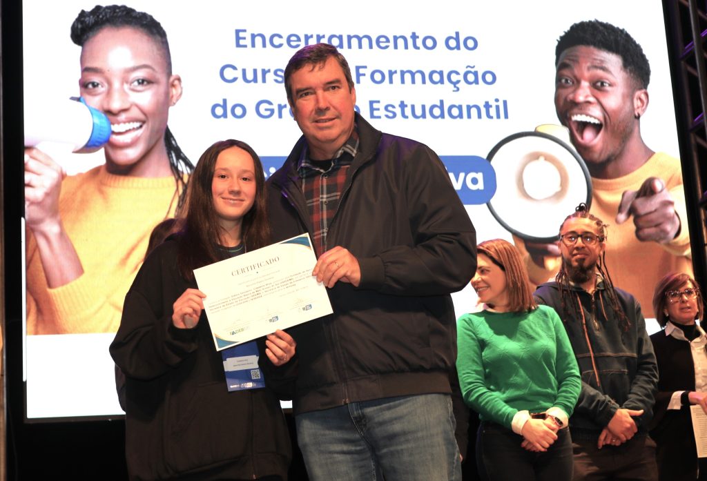 Encerramento do Curso de Formação Grêmio Estudantil "Cidadania Ativa". Foto Saul Schramm