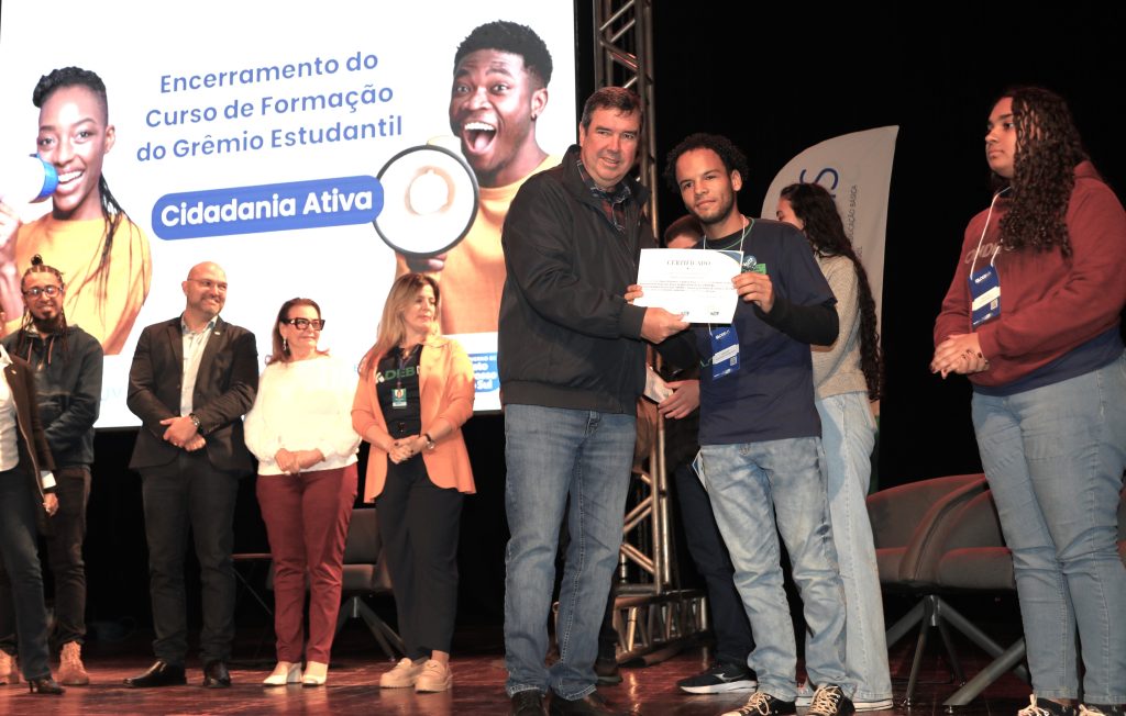 Encerramento do Curso de Formação Grêmio Estudantil "Cidadania Ativa". Foto Saul Schramm