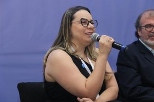 >Superintendente de Vigilância em Saúde da SES, Larissa Castilho.