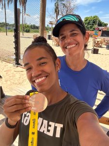 >Aninha, como é conhecida, e sua técnica Ana Rita (Foto: divulgação)