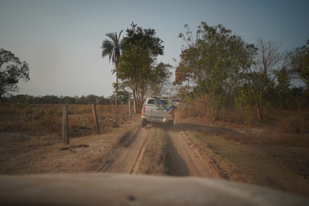 ‘Uma benção para todos’: ribeirinhos agradecem ajuda humanitária no coração do Pantanal