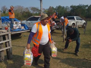 ‘Uma benção para todos’: ribeirinhos agradecem ajuda humanitária no coração do Pantanal