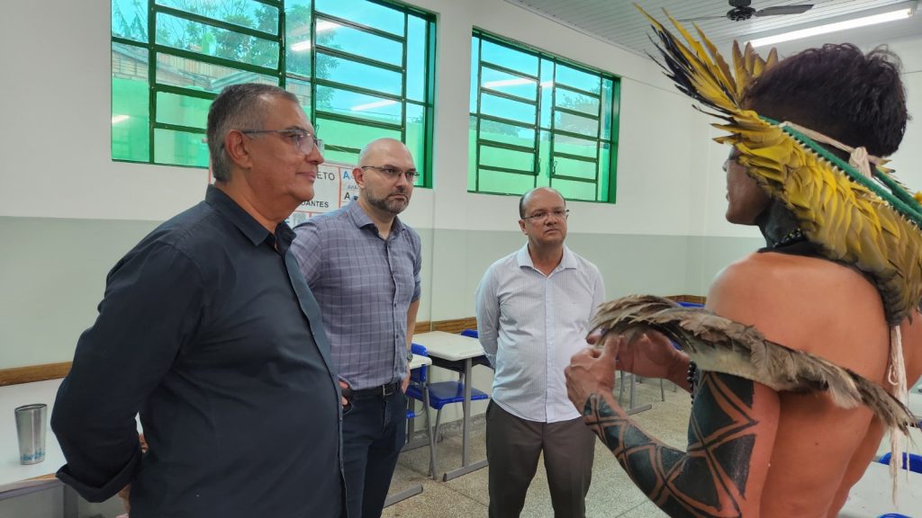  Escola Estadual Indígena Guilhermina da Silva