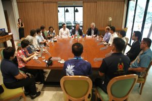 Reunião Visitantes de Okinawa Foto Saul Schramm