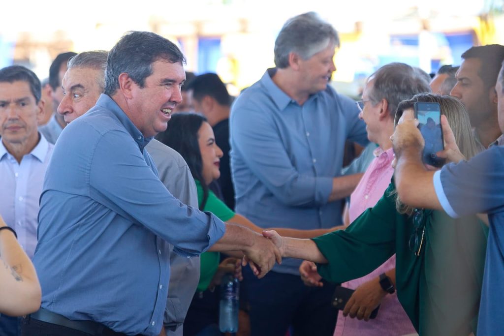 Ribas com boom econômico e nova realidade social recebe pacote de obras no aniversário