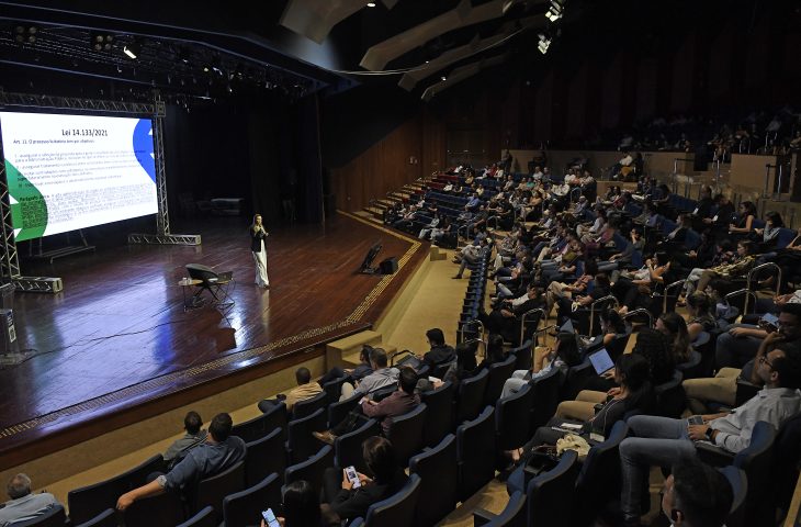 Compras públicas: Estado discute estratégias para transformar contratações em instrumento de desenvolvimento Compras públicas: Estado discute estratégias para transformar contratações em instrumento de desenvolvimento