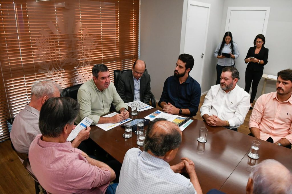 Deodápolis apresenta projeto para asfalto e drenagem do distrito de Porto Vilma Deodápolis apresenta projeto para asfalto e drenagem do distrito de Porto Vilma