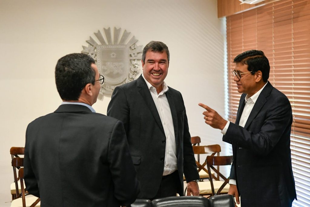 Incentivo do Governo de MS viabiliza investimento de R$ 16 bilhões em nova fábrica de celulose no Estado :Reunião Bracell Foto Bruno Rezende