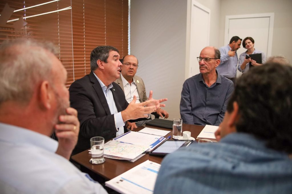 Amambai ganha novas ciclovias e pavimentação de bairros para qualificar infraestrutura urbana Amambai ganha novas ciclovias e pavimentação de bairros para qualificar infraestrutura urbana