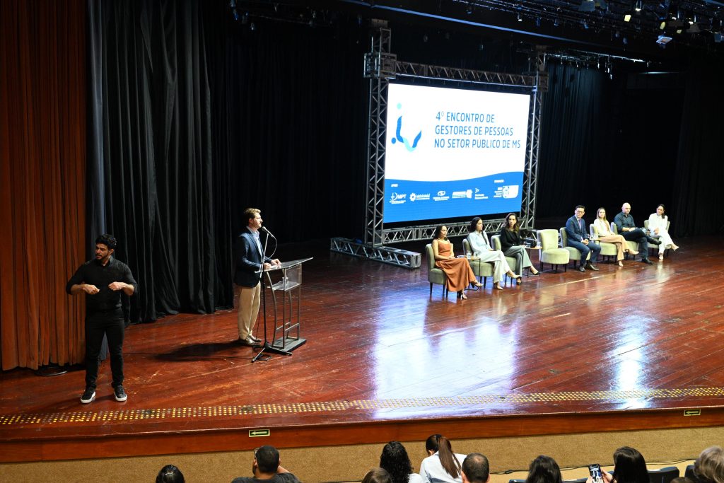 Gestão pública em transformação: encontro de gestores destaca inovação, saúde mental e diversidade Gestão pública em transformação: encontro de gestores destaca inovação, saúde mental e diversidade