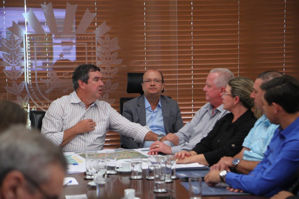 Para melhorar infraestrutura urbana, Juti vai ganhar pavimentação em bairros da cidade Para melhorar infraestrutura urbana, Juti vai ganhar pavimentação em bairros da cidade