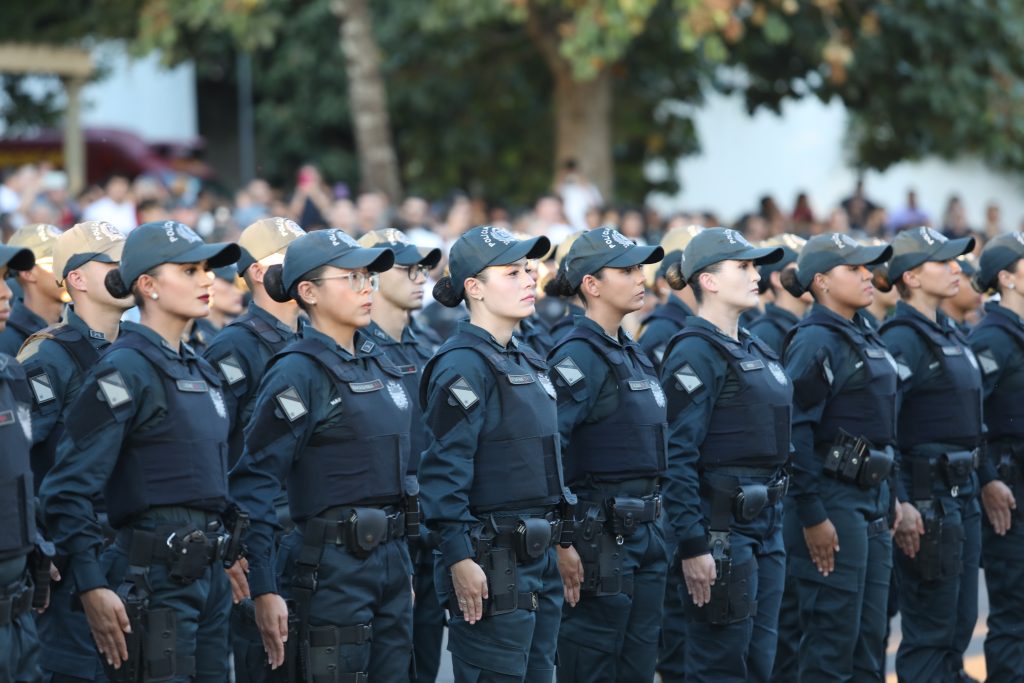 Investimento em segurança: Governo de MS entrega 427 novos policiais militares Investimento em segurança: Governo de MS entrega 427 novos policiais militares