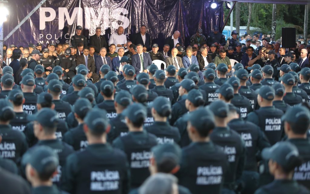 Investimento em segurança: Governo de MS entrega 427 novos policiais militares Investimento em segurança: Governo de MS entrega 427 novos policiais militares