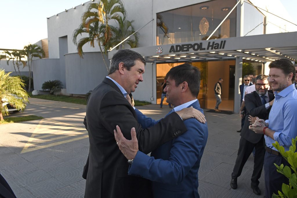 Governo de MS reafirma compromisso de levar boas condições de trabalho aos delegados do Estado Governo de MS reafirma compromisso de levar boas condições de trabalho aos delegados do Estado