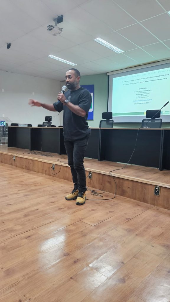 Imasul promove reunião para avançar na logística reversa do vidro em Mato Grosso do Sul Imasul promove reunião para avançar na logística reversa do vidro em Mato Grosso do Sul