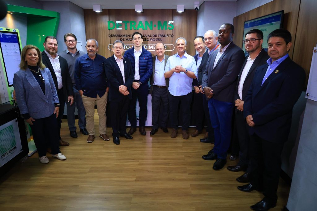 Governo de MS avança na integração de serviços e entrega primeira Agência Integrada do Detran e Sejusp Governo de MS avança na integração de serviços e entrega primeira Agência Integrada do Detran e Sejusp
