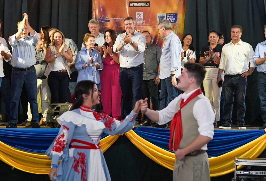 Com apoio do Governo de MS, Festa do Leitão no Rolete movimenta economia e valoriza cultura regional Com apoio do Governo de MS, Festa do Leitão no Rolete movimenta economia e valoriza cultura regional