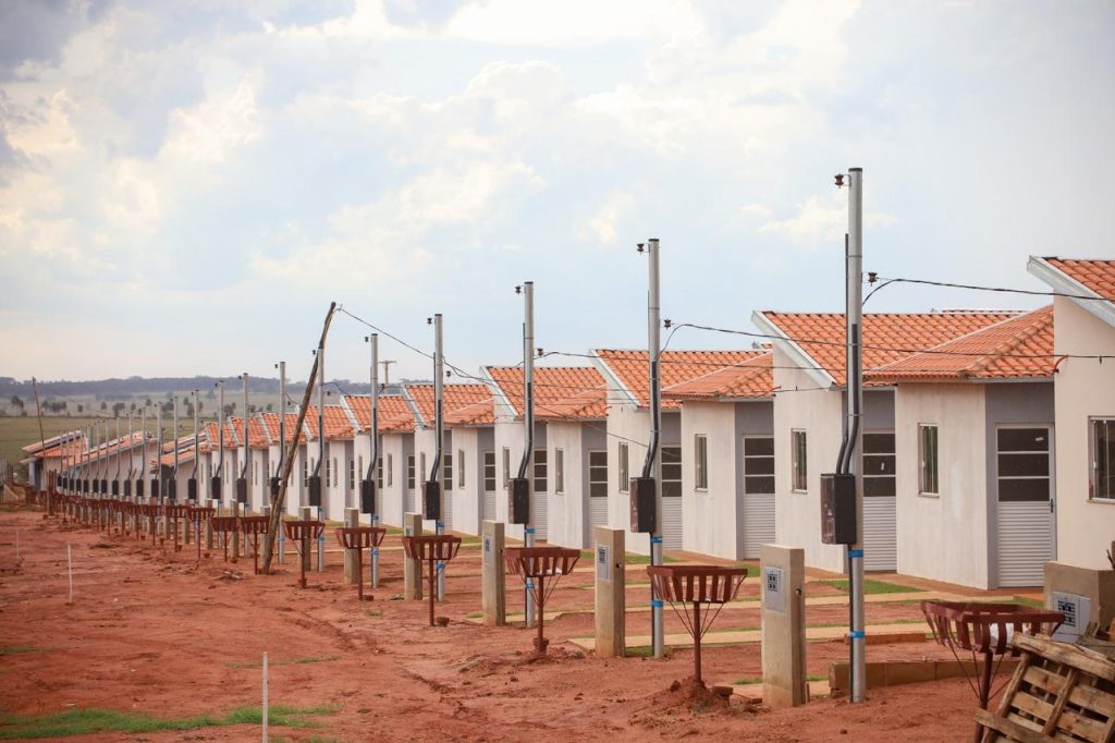 MS investe R$ 76 milhões em saneamento, educação e infraestrutura em Novo Horizonte do Sul e Ivinhema MS investe R$ 76 milhões em saneamento, educação e infraestrutura em Novo Horizonte do Sul e Ivinhema
