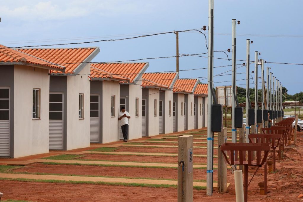 MS investe R$ 76 milhões em saneamento, educação e infraestrutura em Novo Horizonte do Sul e Ivinhema MS investe R$ 76 milhões em saneamento, educação e infraestrutura em Novo Horizonte do Sul e Ivinhema