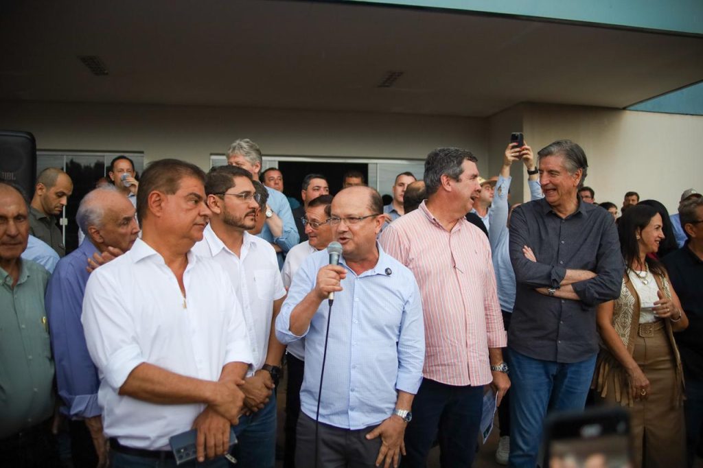 Governo de MS entrega obras de pavimentação e apoia a 3ª edição da Feira AgroAngélica