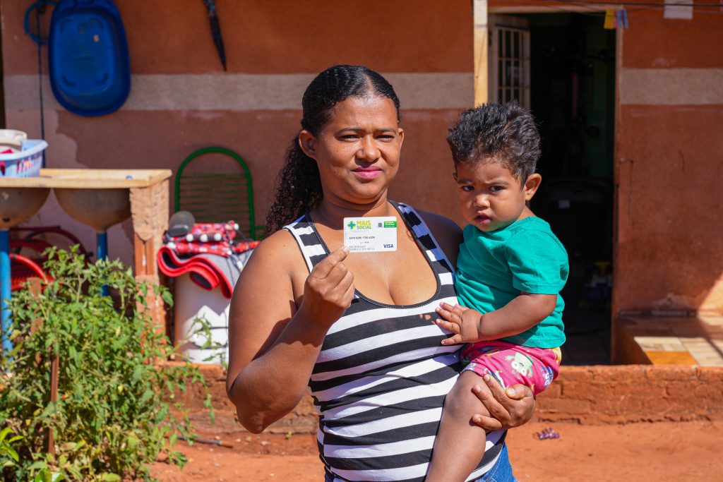 Modelo de Municipalismo Ativo vira marca do Governo e acelera obras, serviços e inclusão social em todo o MS Modelo de Municipalismo Ativo vira marca do Governo e acelera obras, serviços e inclusão social em todo o MS