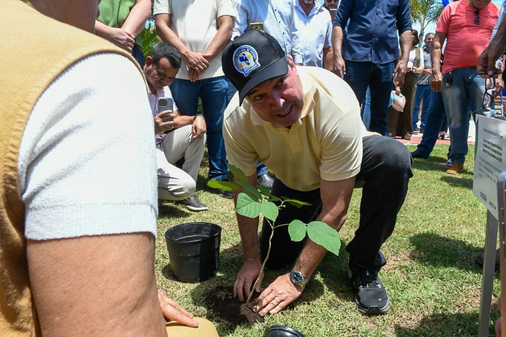 Governo de MS investe mais de R$ 6,6 milhões em obras de infraestrutura e esporte em Bodoquena Governo de MS investe mais de R$ 6,6 milhões em obras de infraestrutura e esporte em Bodoquena