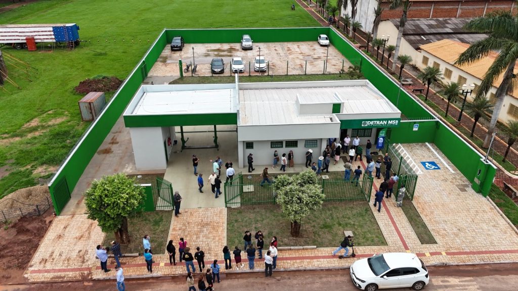 >Agência de Angélica - Foto: Paulo Klaizer