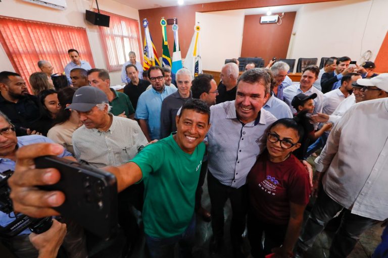 Com benefícios à população, Governo de MS entrega obras de infraestrutura urbana em Guia Lopes