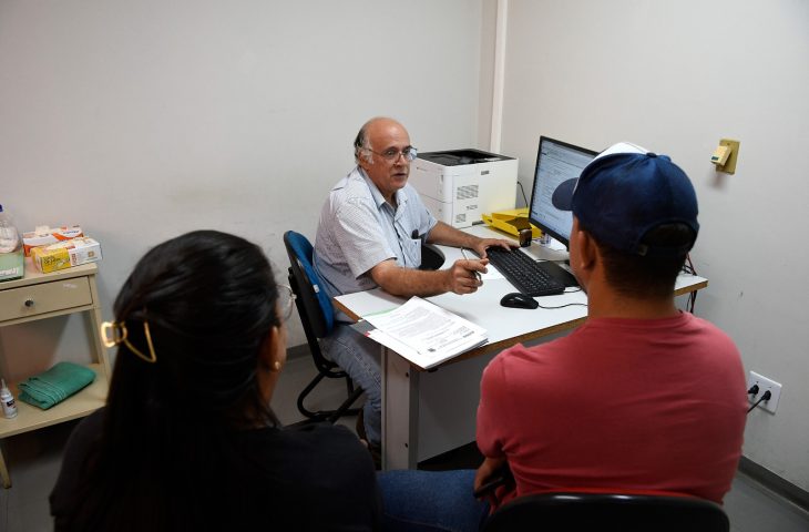 Estado investe na capacitação de profissionais diante da alta de chikungunya em MS Estado investe na capacitação de profissionais diante da alta de chikungunya em MS