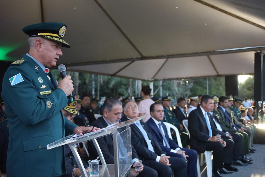  Comandante Renato Garnes