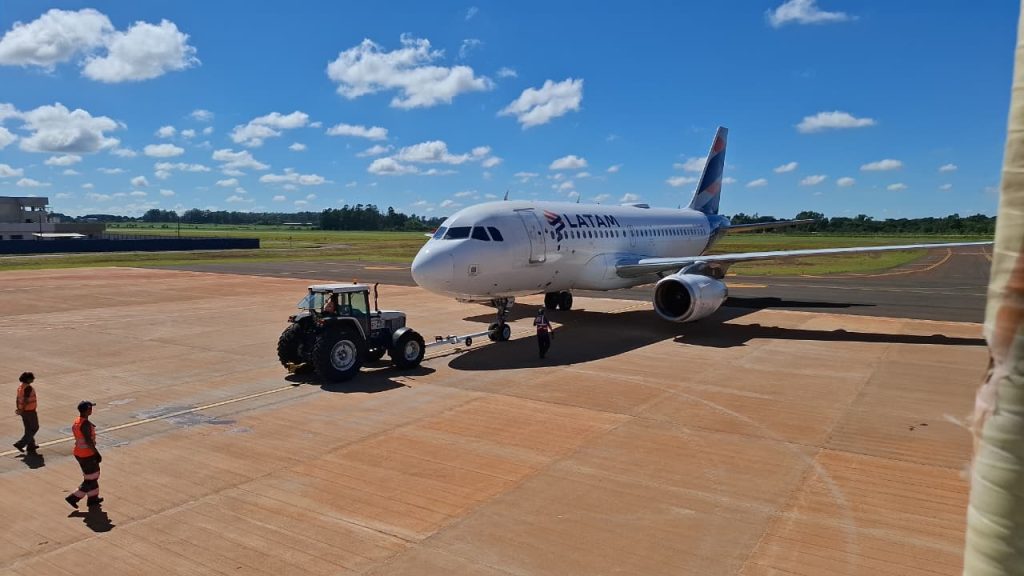 Mais moderno e funcional, novo receptivo do aeroporto ganha forma com avanço das obras em Dourados Mais moderno e funcional, novo receptivo do aeroporto ganha forma com avanço das obras em Dourados