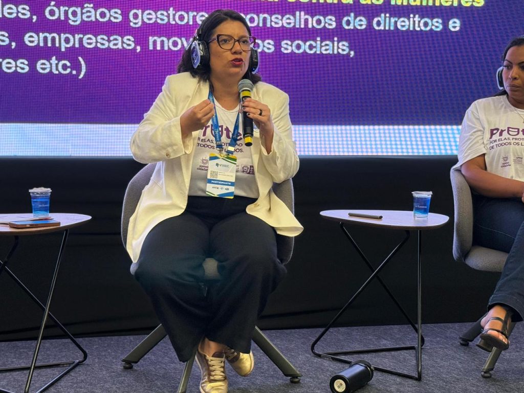 >Mediado por Manuela Nicodemos, painel trouxe propósitos e metas do Fórum Permanente.