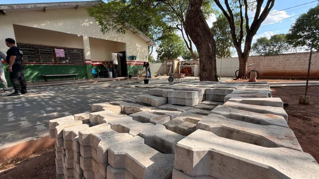 >A fabricação dos pavers integra o Programa Cidade Digna da Senappen e Agepen