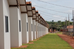 Casas em Naviraí (50)