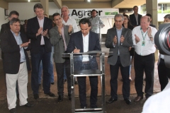 Veículos-Agraer (227)
