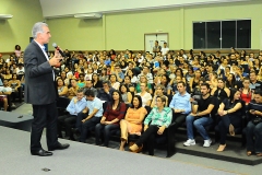 Assinatura do termo do programa Vale Universitário - Foto Edemir Rodrigues (11)